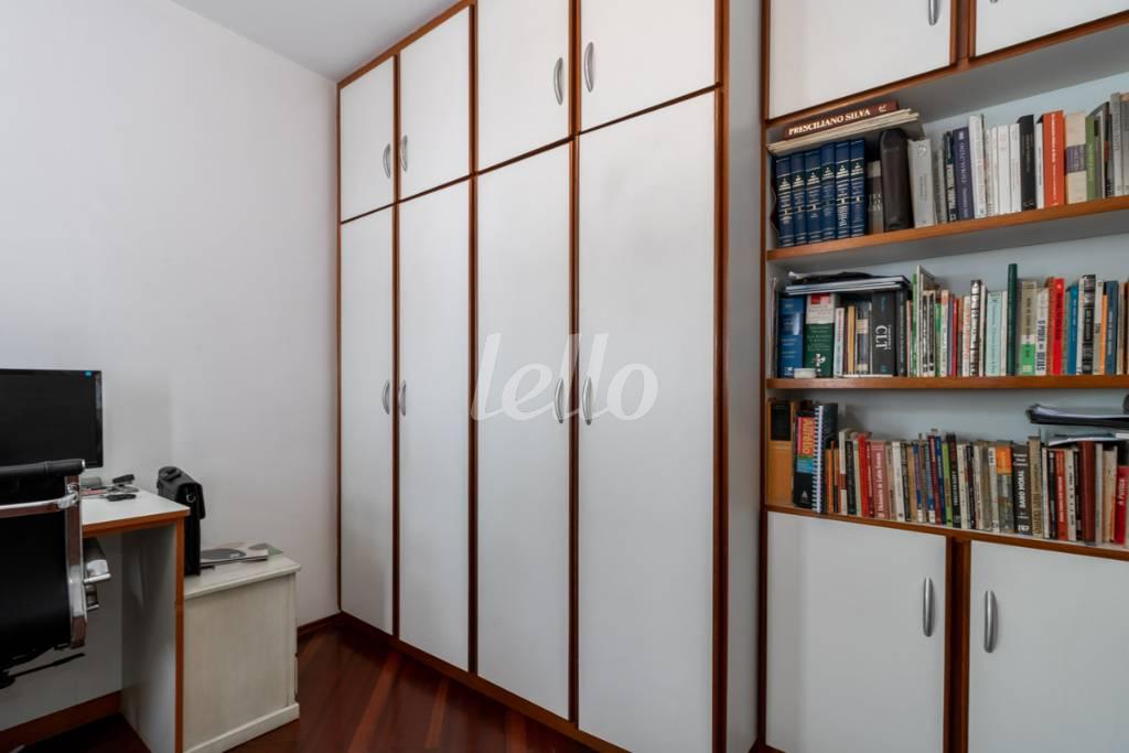 SUITE 2 de Apartamento à venda, Padrão com 136 m², 3 quartos e 2 vagas em Pinheiros - São Paulo