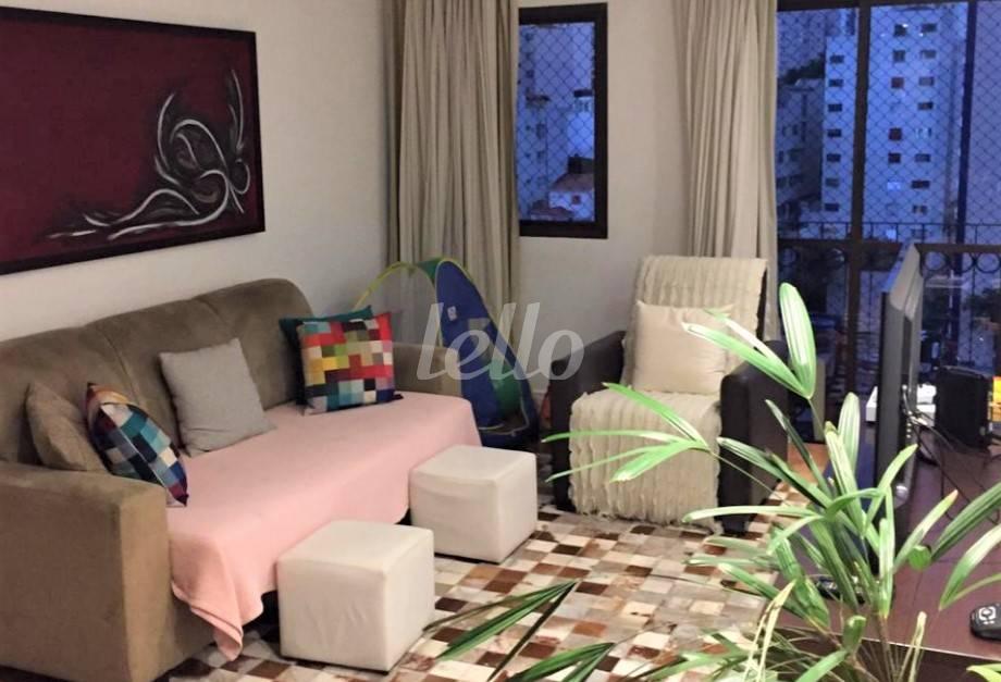 SALA de Apartamento à venda, Padrão com 110 m², 3 quartos e 2 vagas em Cambuci - São Paulo