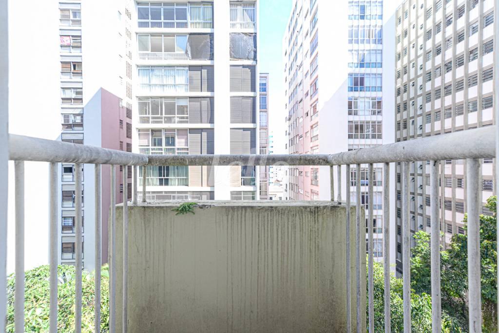SACADA de Apartamento à venda, Padrão com 78 m², 2 quartos e 1 vaga em Paraíso - São Paulo