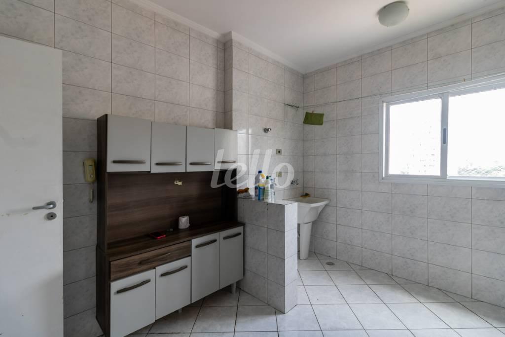 COZINHA de Apartamento à venda, Padrão com 55 m², 2 quartos e 1 vaga em Vila Valparaíso - Santo André