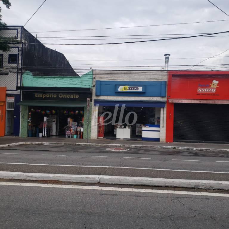 FACHADA de Loja à venda, Padrão com 162 m², e 2 vagas em Vila Carrão - São Paulo