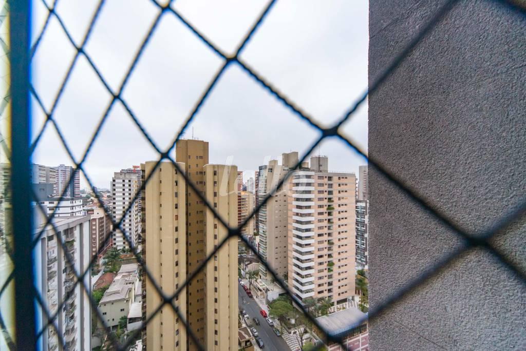 VARANDA DA SALA de Apartamento à venda, Padrão com 180 m², 3 quartos e 2 vagas em Jardim - Santo André