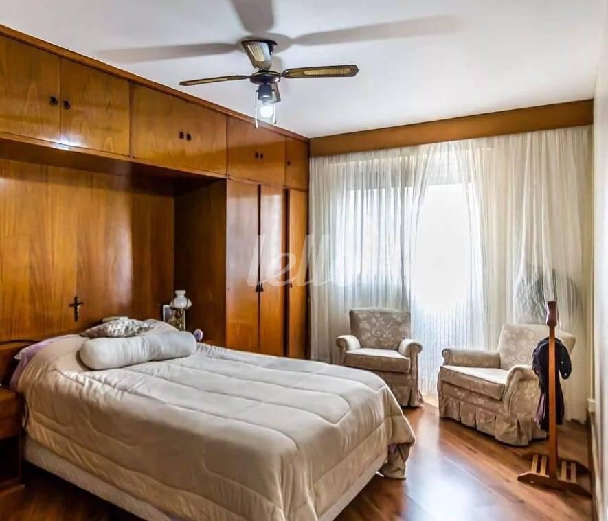 SUITE de Apartamento à venda, Padrão com 136 m², 2 quartos e 2 vagas em Bela Vista - São Paulo