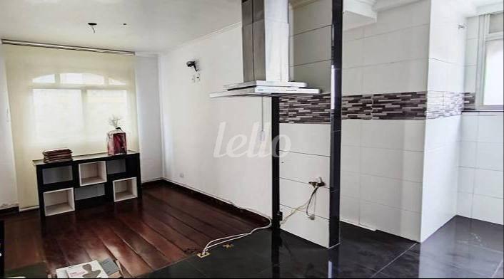 COZINHA de Apartamento à venda, Padrão com 200 m², 3 quartos e 3 vagas em Santa Cecília - São Paulo