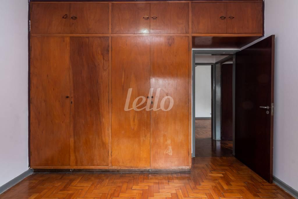 QUARTO 3 de Apartamento para alugar, Padrão com 122 m², 3 quartos e 1 vaga em Bela Vista - São Paulo