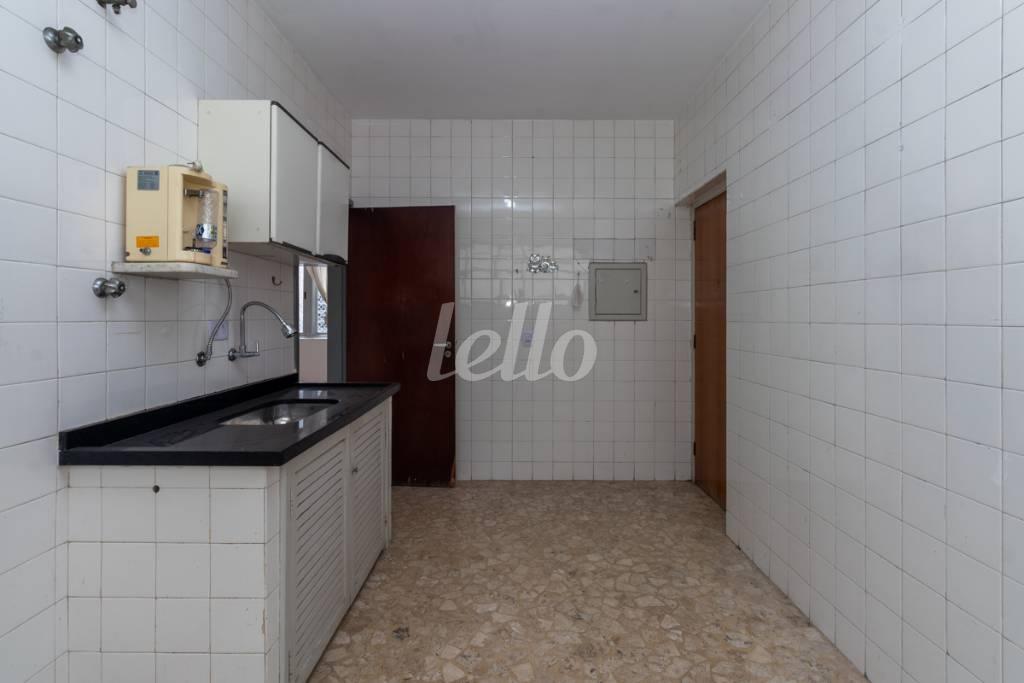 COZINHA de Apartamento para alugar, Padrão com 122 m², 3 quartos e 1 vaga em Bela Vista - São Paulo
