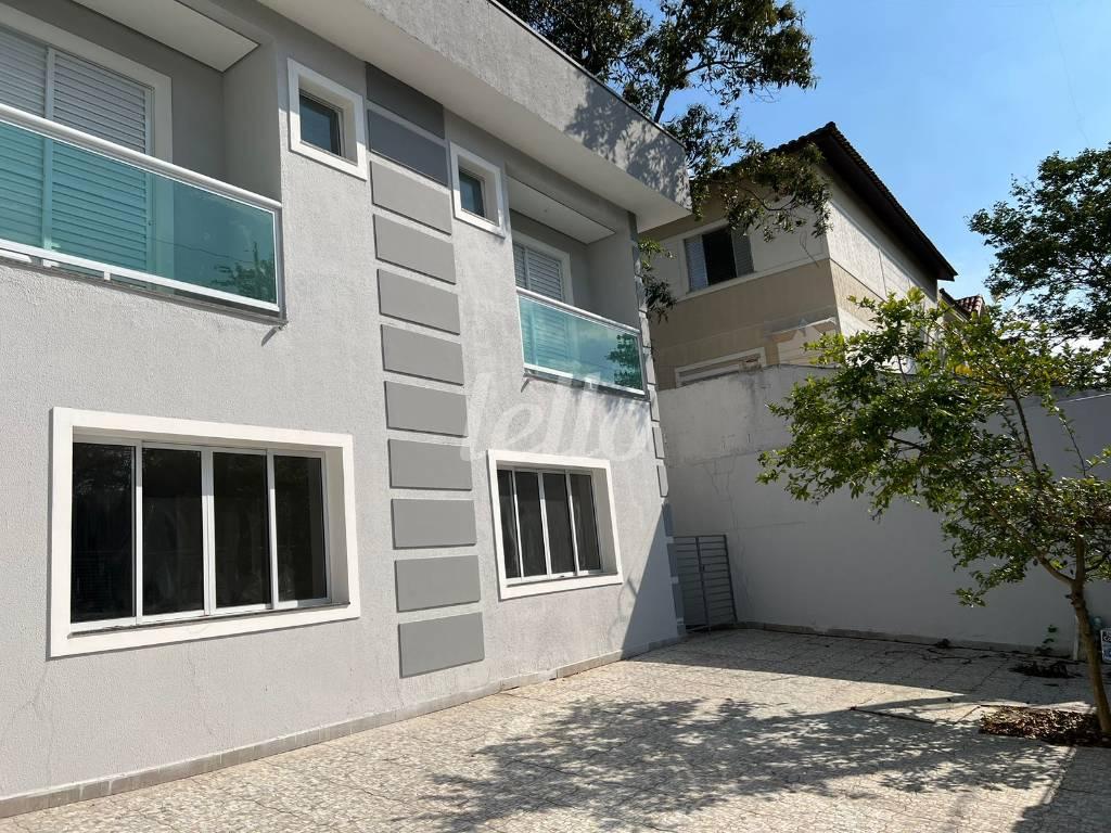 2 de Casa à venda, sobrado com 350 m², 5 quartos e 3 vagas em Jd. Leonor M. de Barros - São Paulo