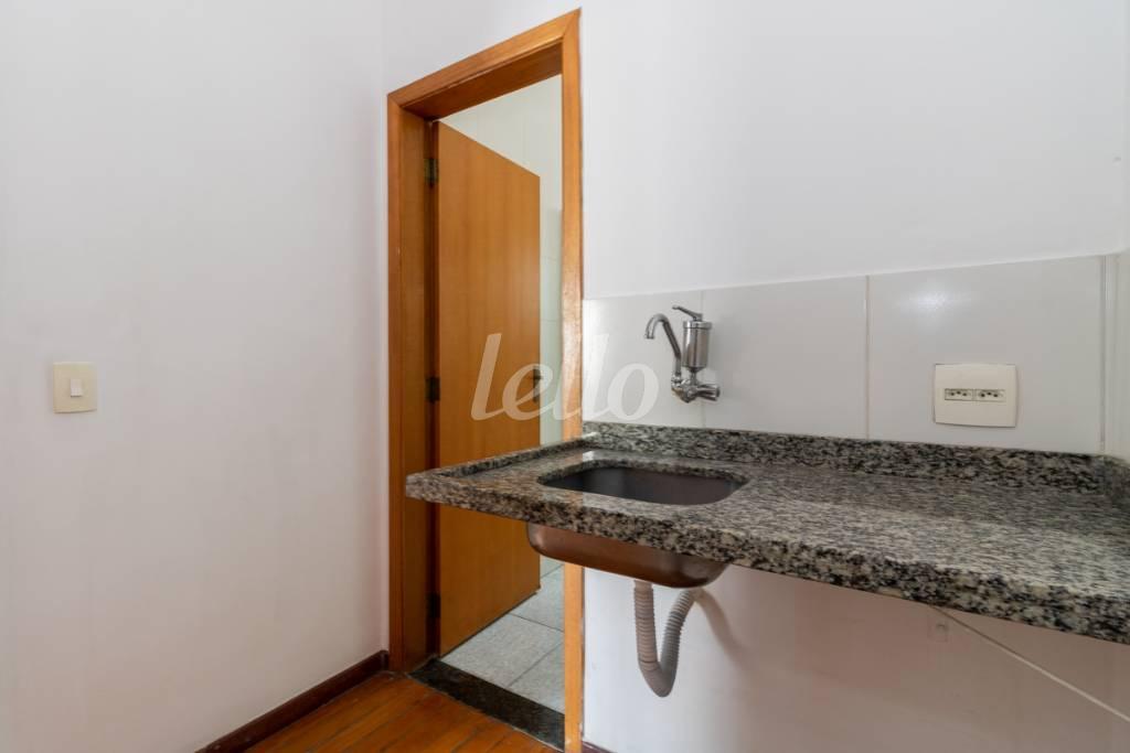 COPA de Casa para alugar, assobradada com 50 m², e em Pinheiros - São Paulo