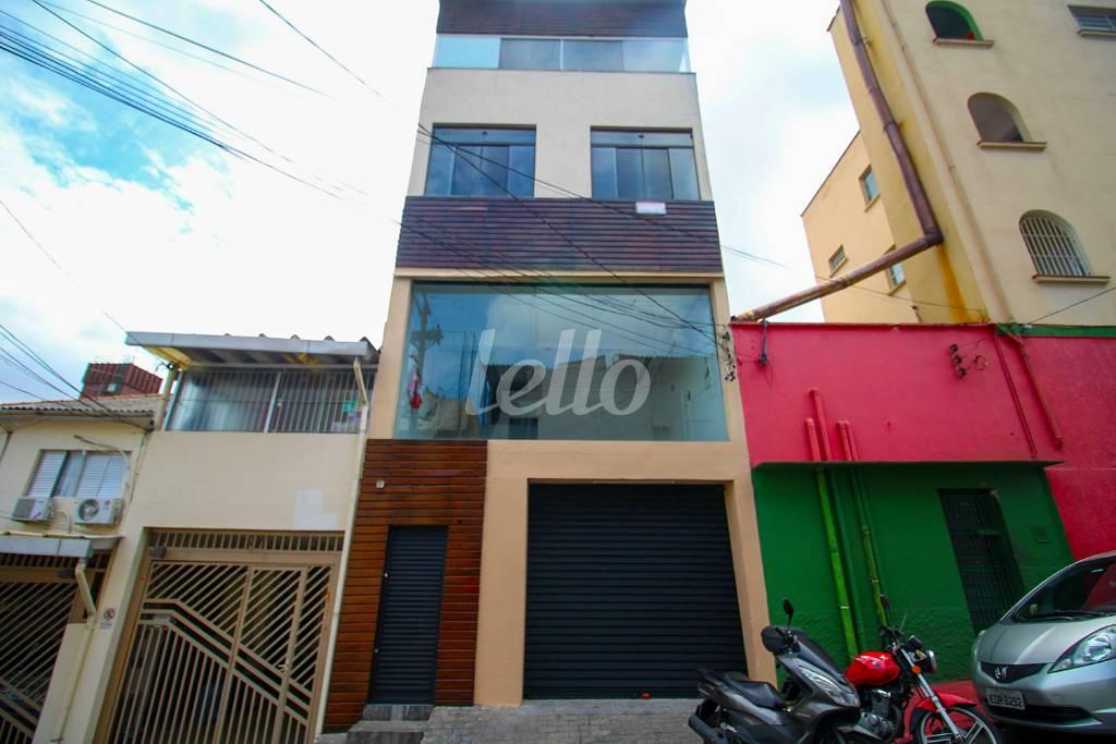FACHADA de Prédio Comercial para alugar, Monousuário com 200 m², e 3 vagas em Vila Mariana - São Paulo