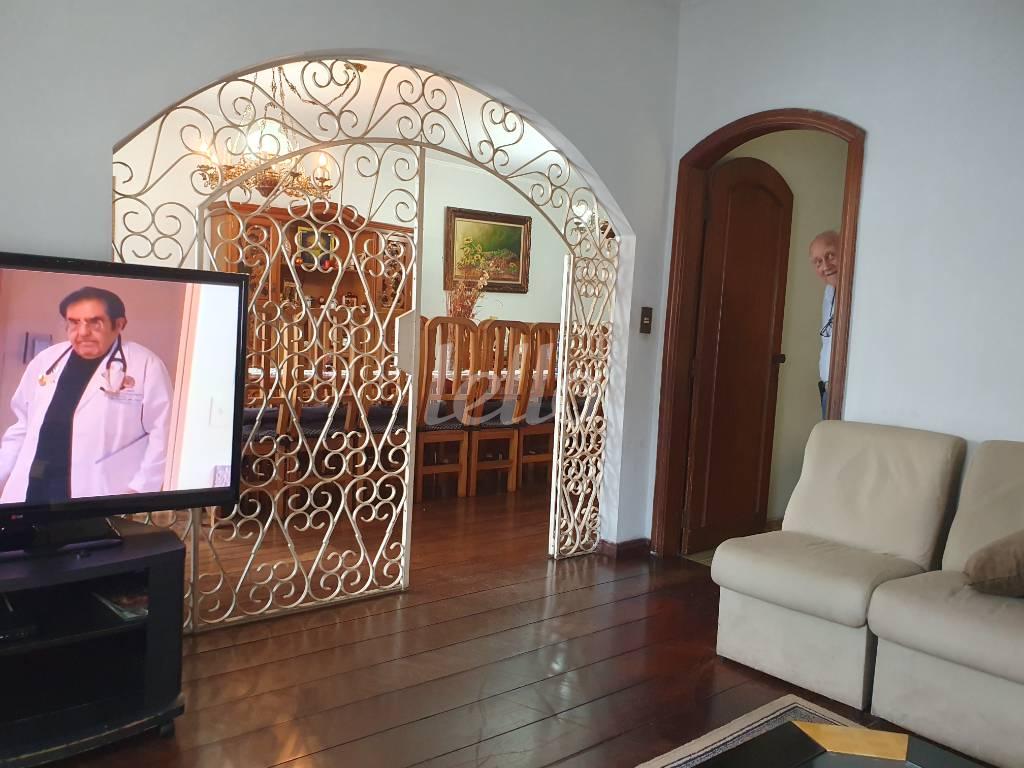 SALA DE TV de Casa à venda, sobrado com 540 m², 5 quartos e 4 vagas em Barro Branco - zona Norte - São Paulo