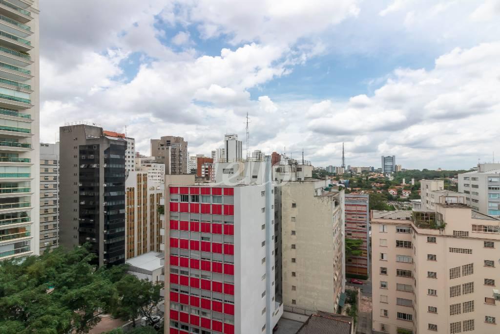 VISTA de Apartamento à venda, Padrão com 270 m², 3 quartos e 2 vagas em Higienópolis - São Paulo