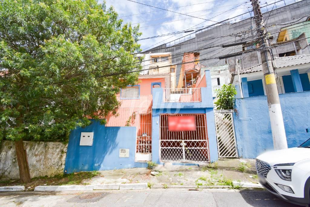 FACHADA de Casa à venda, sobrado com 80 m², 2 quartos e 1 vaga em Tucuruvi - São Paulo