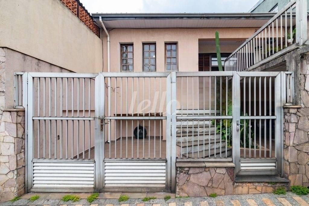 FACHADA de Casa à venda, sobrado com 117 m², 3 quartos e 2 vagas em Vila Macedópolis - São Paulo