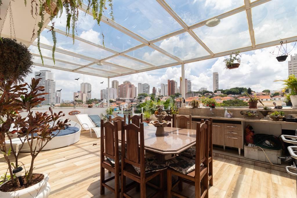 TERRAÇO GOURMET de Casa à venda, sobrado com 262 m², 3 quartos e 8 vagas em Vila Prudente - São Paulo
