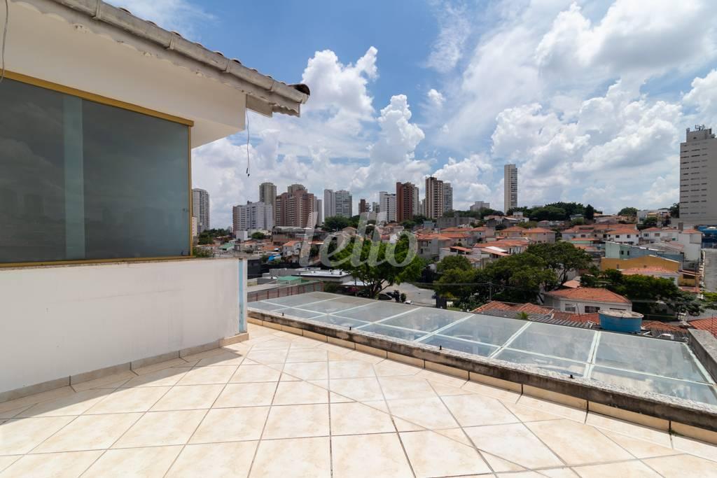 VARANDA de Casa à venda, sobrado com 262 m², 3 quartos e 8 vagas em Vila Prudente - São Paulo