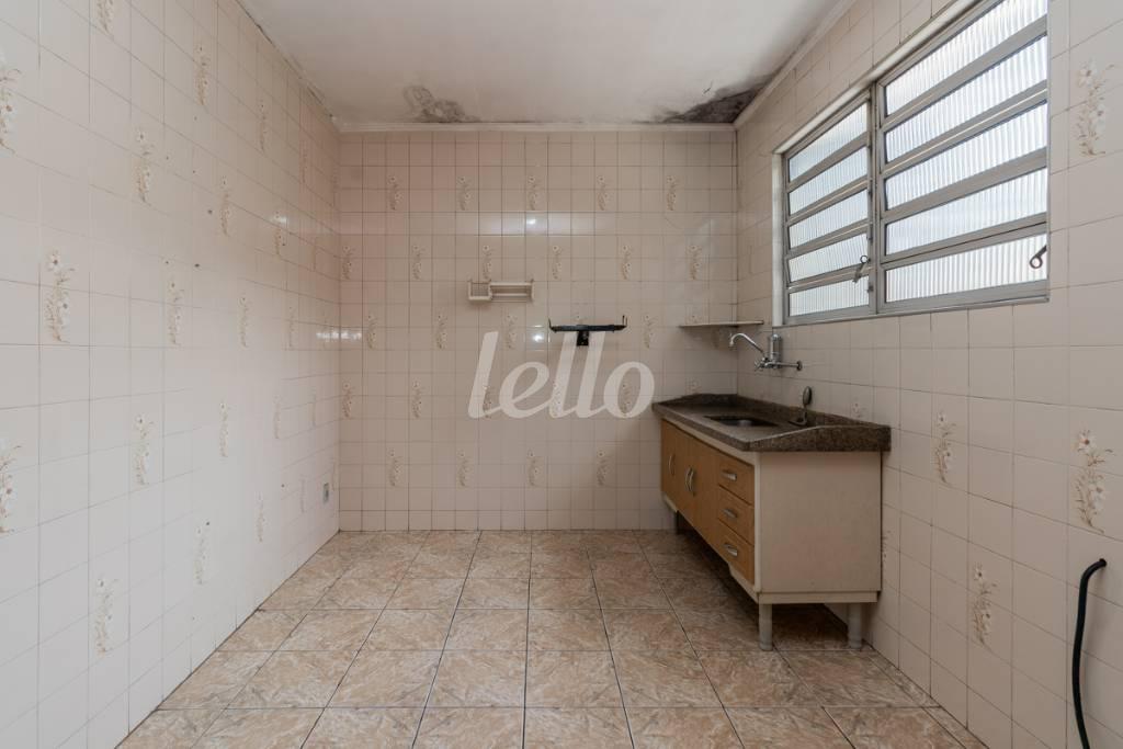 COZINHA de Casa para alugar, térrea com 100 m², 3 quartos e 2 vagas em Ipiranga - São Paulo