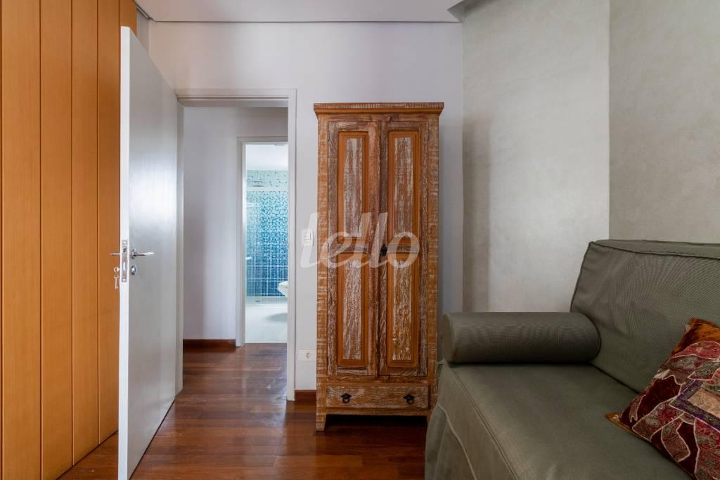 QUARTO2 de Apartamento à venda, cobertura - Padrão com 204 m², 2 quartos e 2 vagas em Pinheiros - São Paulo