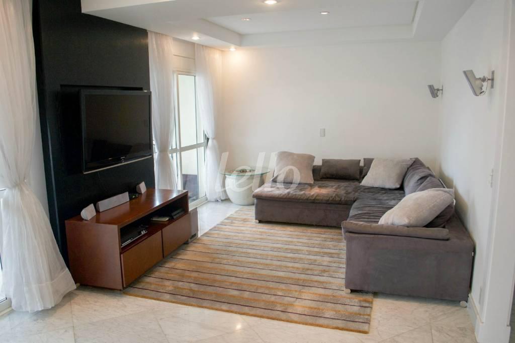 SALA de Apartamento à venda, Padrão com 198 m², 3 quartos e 3 vagas em Cidade Monções - São Paulo