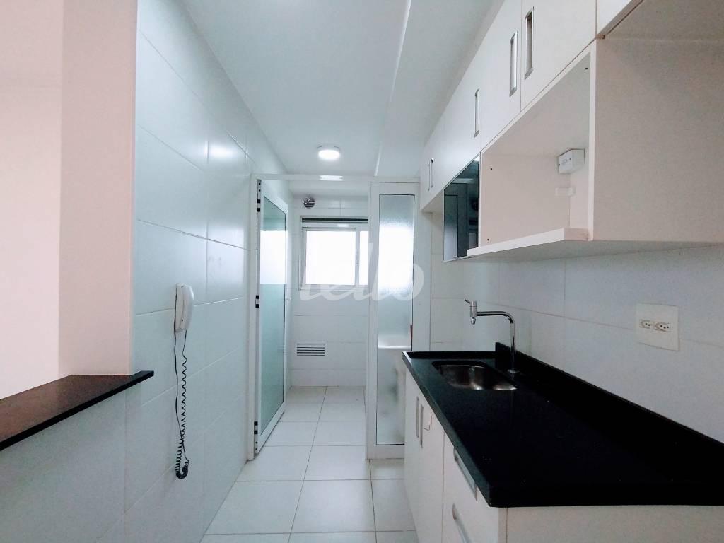COZINHA de Apartamento à venda, Padrão com 60 m², 2 quartos e 1 vaga em Quinta da Paineira - São Paulo