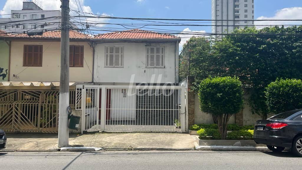 FRENTE CASA de Casa à venda, sobrado com 85 m², 3 quartos e 2 vagas em Cambuci - São Paulo