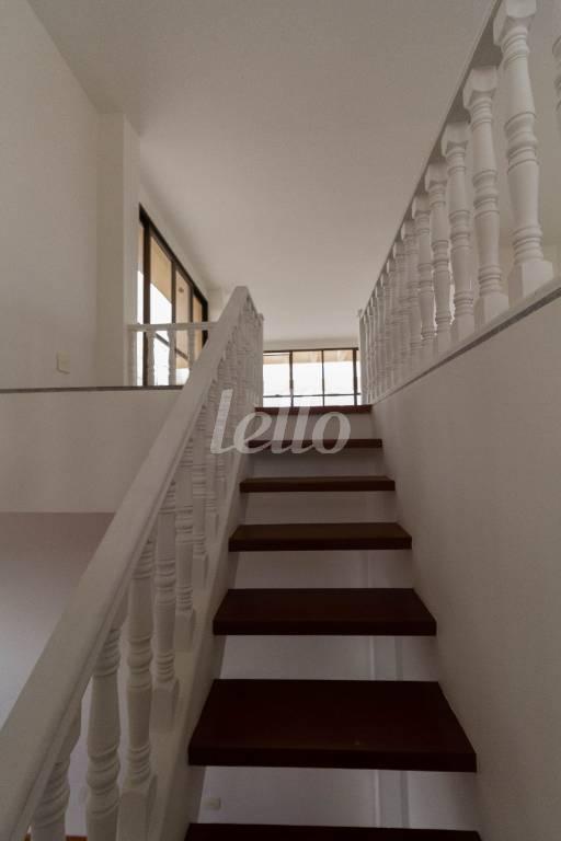ACESSO A COBERTURA de Apartamento à venda, cobertura - Padrão com 647 m², 5 quartos e 4 vagas em Santo Amaro - São Paulo