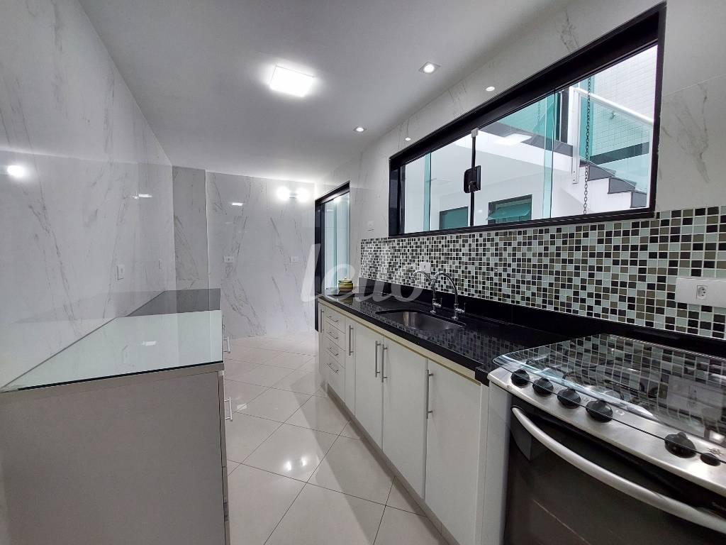 COZINHA de Casa à venda, sobrado com 106 m², 3 quartos e 2 vagas em Vila Carrão - São Paulo