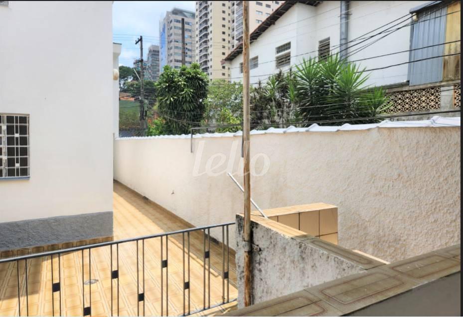 QUINTAL de Casa à venda, sobrado com 280 m², 5 quartos e 3 vagas em Vila Clementino - São Paulo