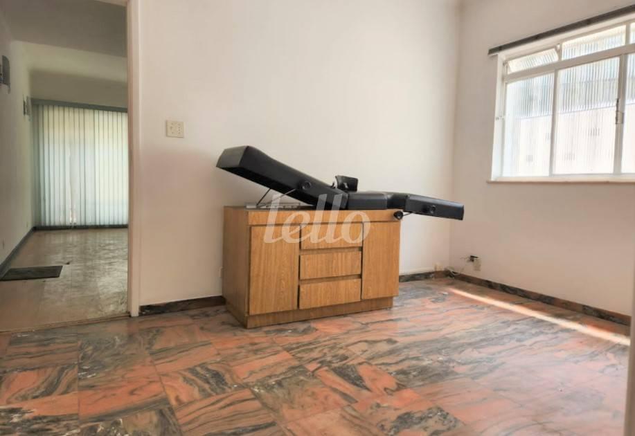 DORMITORIO de Casa à venda, sobrado com 280 m², 5 quartos e 3 vagas em Vila Clementino - São Paulo