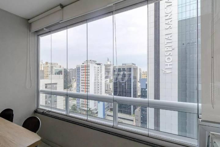 VARANDA de Apartamento para alugar, Studio com 27 m², 1 quarto e 1 vaga em Bela Vista - São Paulo