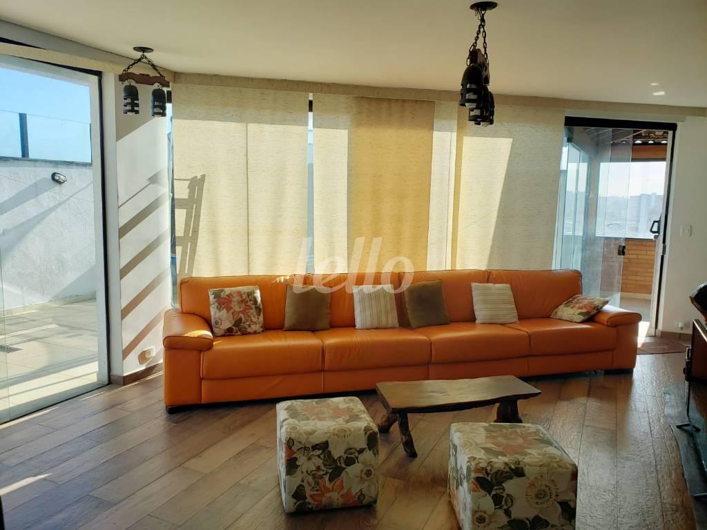 SALA PISO SUPERIOR de Apartamento à venda, Duplex com 220 m², 3 quartos e 2 vagas em Jardim Oriental - São Paulo
