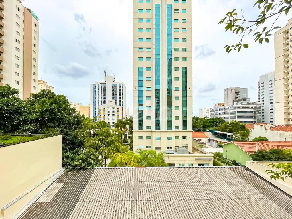 VISTA de Apartamento à venda, Padrão com 133 m², 3 quartos e 1 vaga em Pinheiros - São Paulo