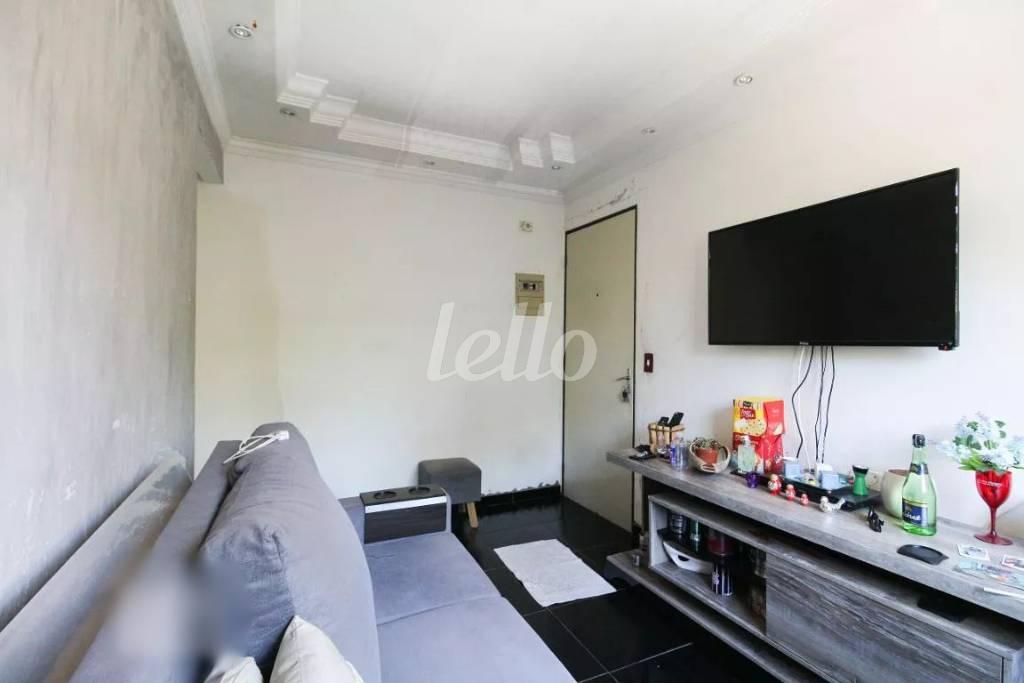 SALA de Apartamento à venda, Padrão com 44 m², 2 quartos e 1 vaga em Vila Alto de Santo André - Santo André