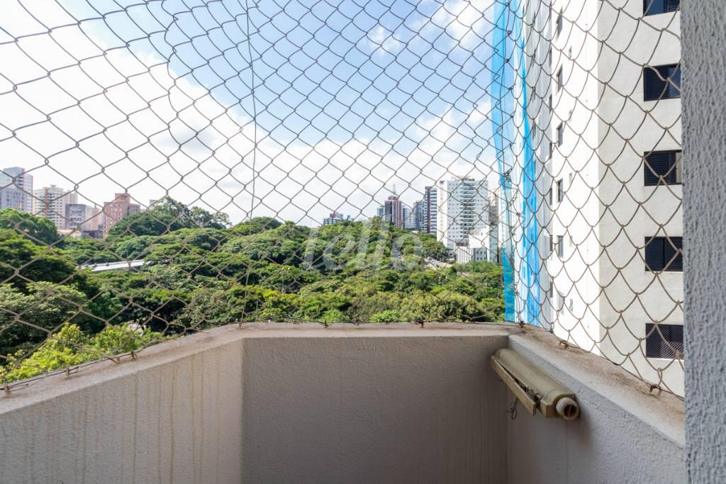 VARANDA DO DORMITÓRIO 1 de Apartamento à venda, Padrão com 92 m², 3 quartos e 2 vagas em Vila Guarani - São Paulo
