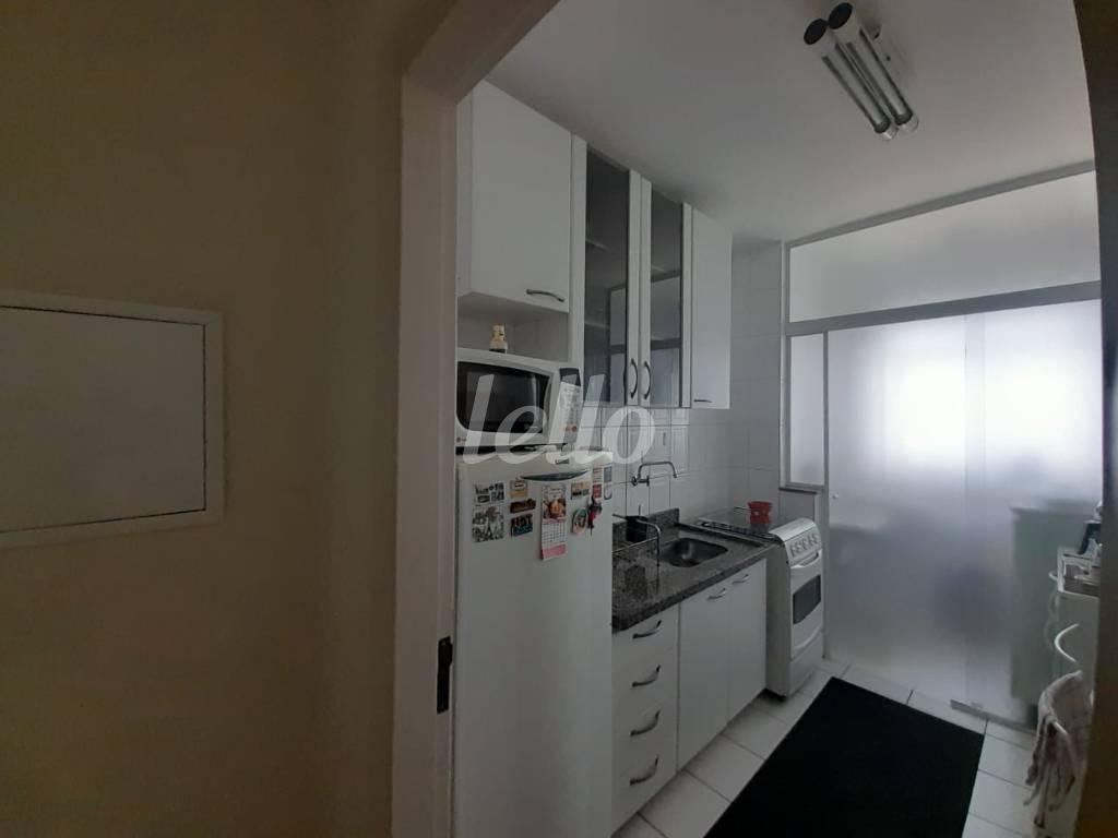 COZINHA de Apartamento à venda, Padrão com 58 m², 2 quartos e 1 vaga em Vila Bertioga - São Paulo