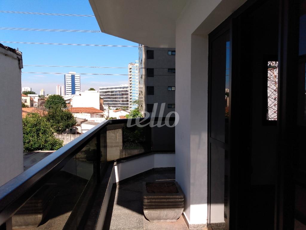 SACADA SALA de Apartamento à venda, Padrão com 155 m², 3 quartos e 2 vagas em Vila Bastos - Santo André