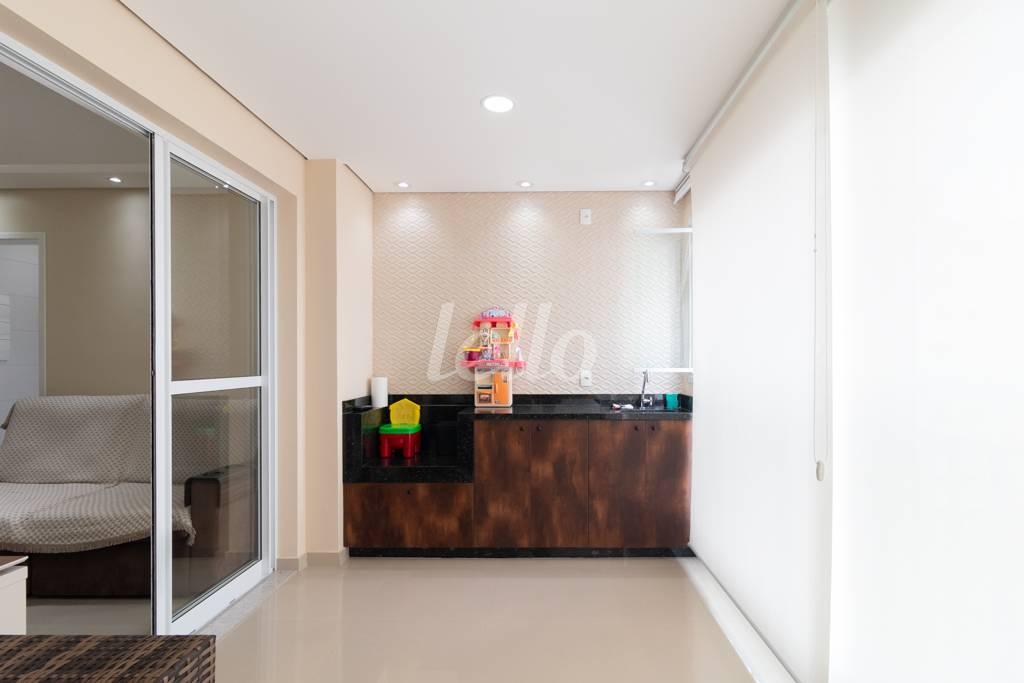 VARANDA de Apartamento à venda, Padrão com 62 m², 2 quartos e 1 vaga em Vila Ema - São Paulo