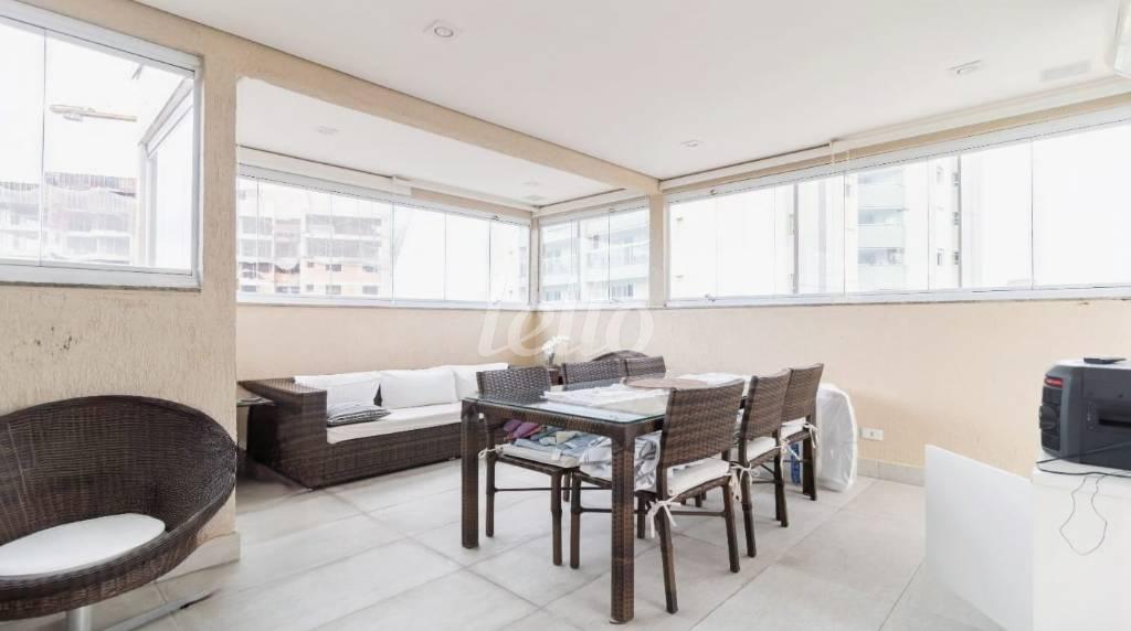 ÁREA GOURMET COBERTURA de Apartamento à venda, cobertura - Padrão com 146 m², 2 quartos e 2 vagas em Vila Lea - Santo André
