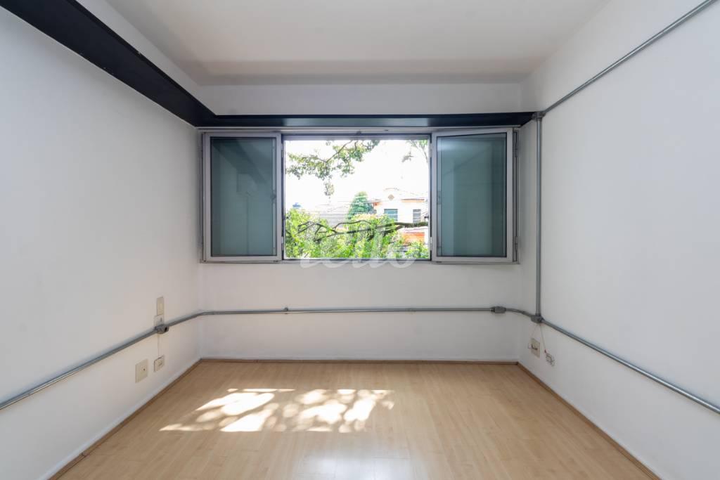 SUÍTE 1 de Apartamento para alugar, Padrão com 130 m², 3 quartos e 2 vagas em Pinheiros - São Paulo