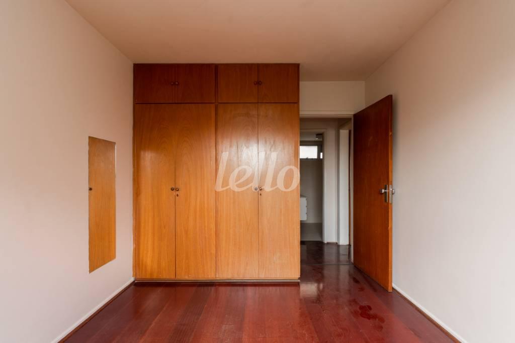 QUARTO 2 de Apartamento para alugar, Padrão com 130 m², 3 quartos e 2 vagas em Pinheiros - São Paulo