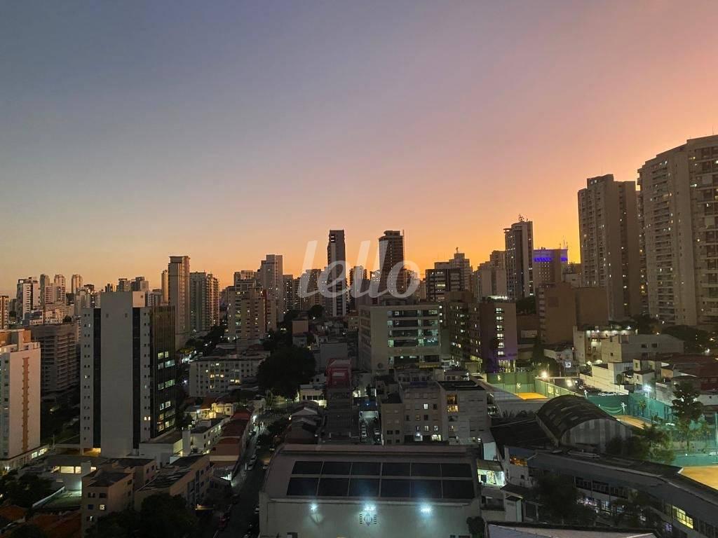 VISAÕ NOTRUAN de Apartamento à venda, Padrão com 158 m², e em Aclimação - São Paulo
