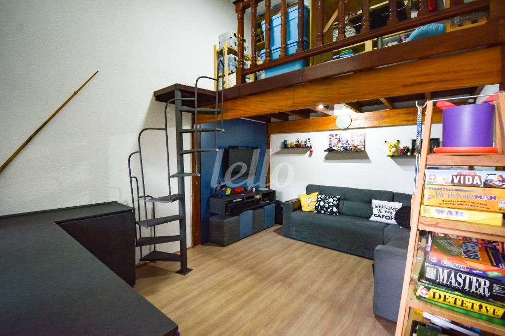 DORMITÓRIO DE SERVIÇO de Casa à venda, sobrado com 163 m², 3 quartos e 2 vagas em Vila Mazzei - São Paulo