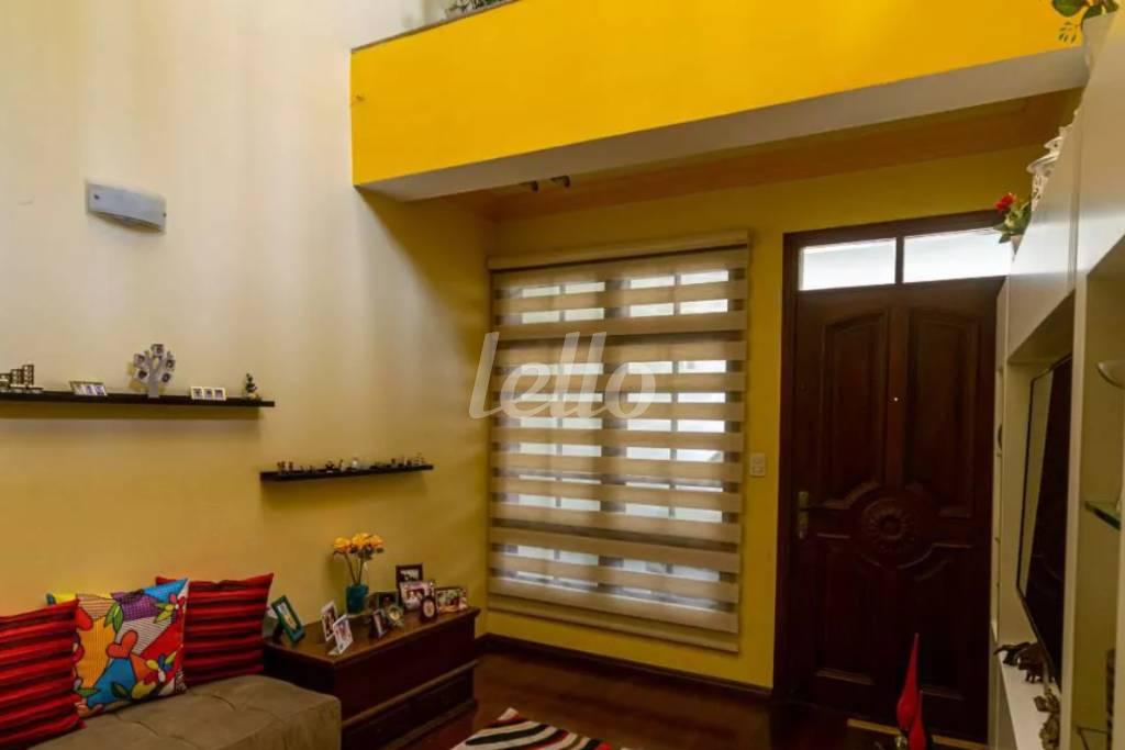 SALA de Casa à venda, sobrado com 300 m², 3 quartos e 2 vagas em Vila Vivaldi - São Bernardo do Campo