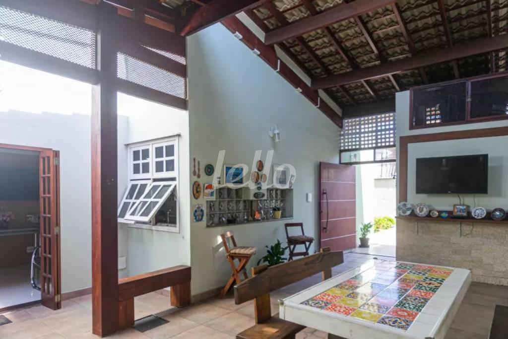 ESPAÇO GOURMET de Casa à venda, sobrado com 300 m², 3 quartos e 2 vagas em Vila Vivaldi - São Bernardo do Campo