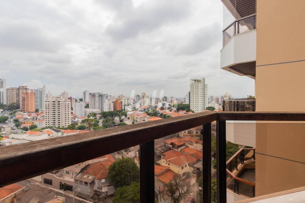 VARANDA DA SUÍTE 1 de Apartamento à venda, Padrão com 188 m², 3 quartos e 3 vagas em Água Fria - São Paulo