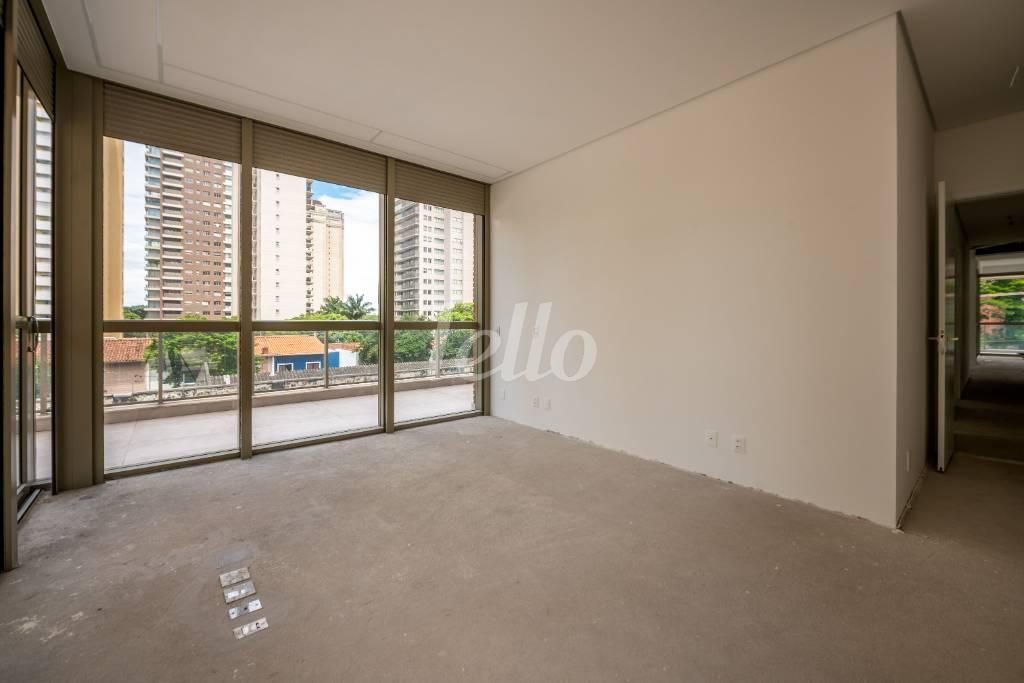 SALA de Apartamento à venda, Padrão com 520 m², 3 quartos e 5 vagas em Paraíso - São Paulo