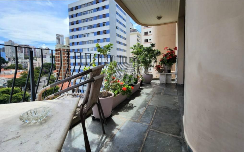 TERRAÇO de Apartamento à venda, Padrão com 163 m², 3 quartos e 2 vagas em Vila Mariana - São Paulo