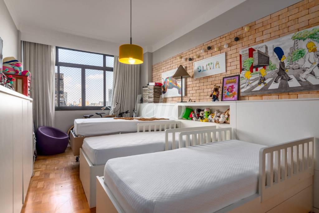 DORM de Apartamento à venda, Padrão com 220 m², 3 quartos e 1 vaga em Jardins - São Paulo