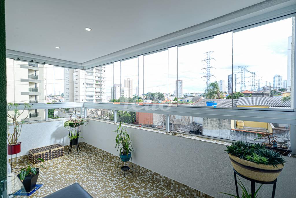 VARANDA GOURMET de Apartamento à venda, Padrão com 74 m², 3 quartos e 1 vaga em Mooca - São Paulo