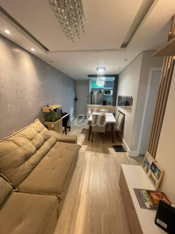 SALA DOIS AMBIENTES de Apartamento à venda, Padrão com 54 m², 2 quartos e 1 vaga em Jardim Vila Formosa - São Paulo