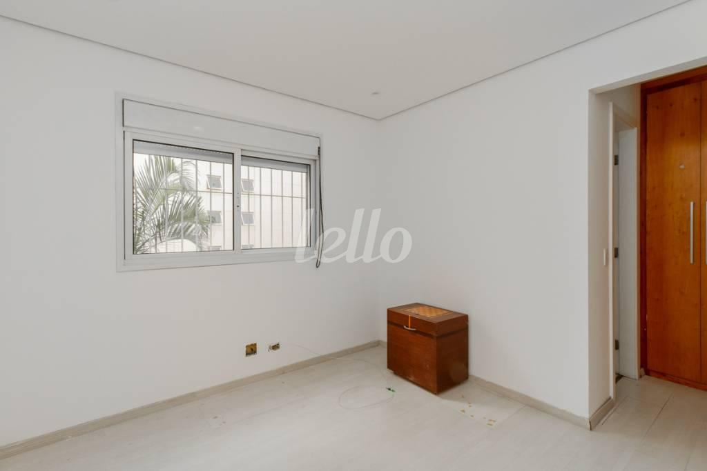 SUITE 1 de Apartamento à venda, Padrão com 220 m², 3 quartos e 4 vagas em Paraíso - São Paulo